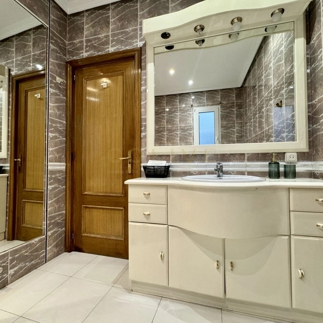 CB42R1-Chamberí-Cea de Bermúdez-8033